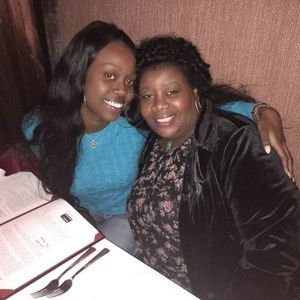 Meet your Posher, Lisa